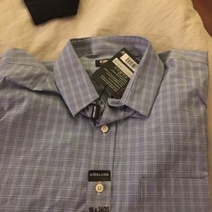 Long sleeve dress shirt